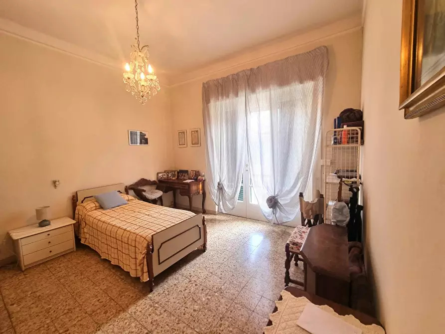 Immagine 26 di Appartamento in vendita  a Viareggio