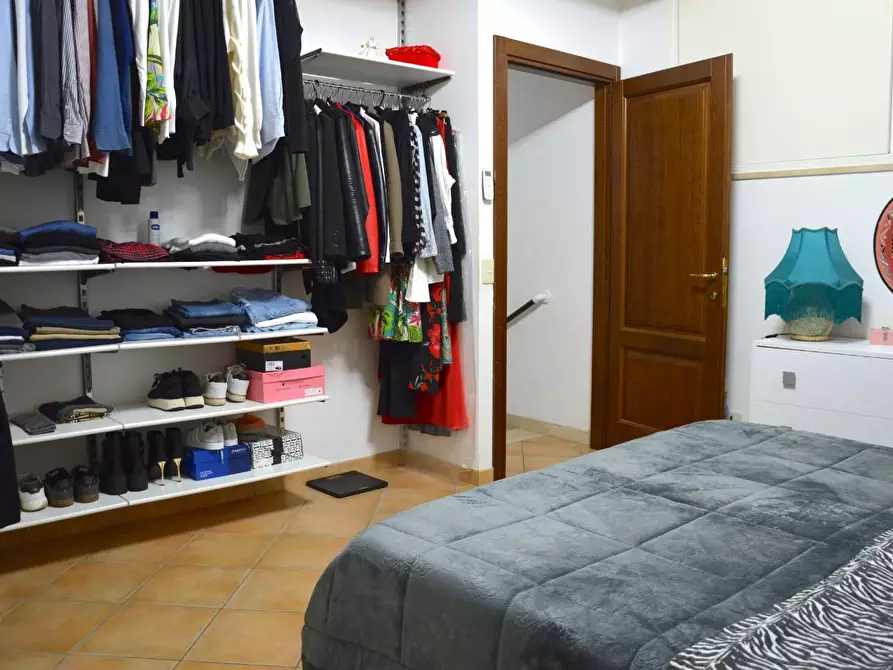 Immagine 10 di Appartamento in vendita  a Formia