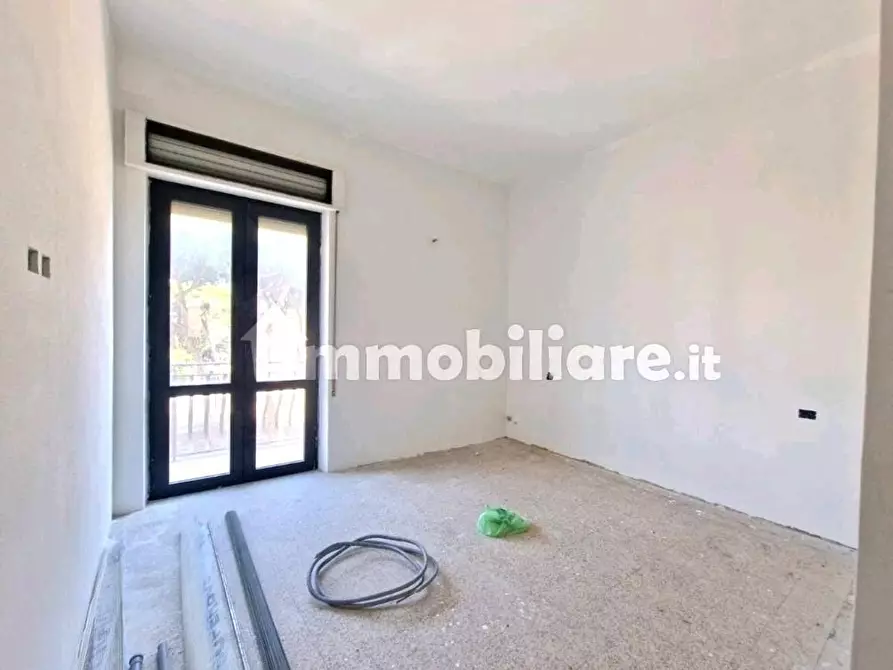 Immagine 16 di Appartamento in vendita  a Viareggio