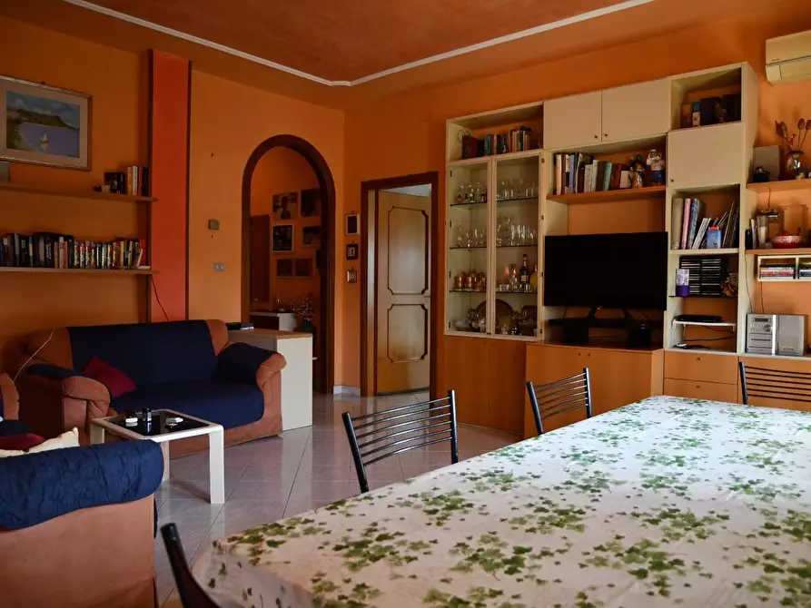 Immagine 1 di Appartamento in vendita  a Formia