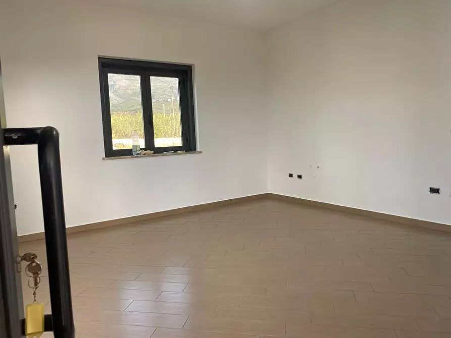 Immagine 3 di Ufficio in affitto  a Formia