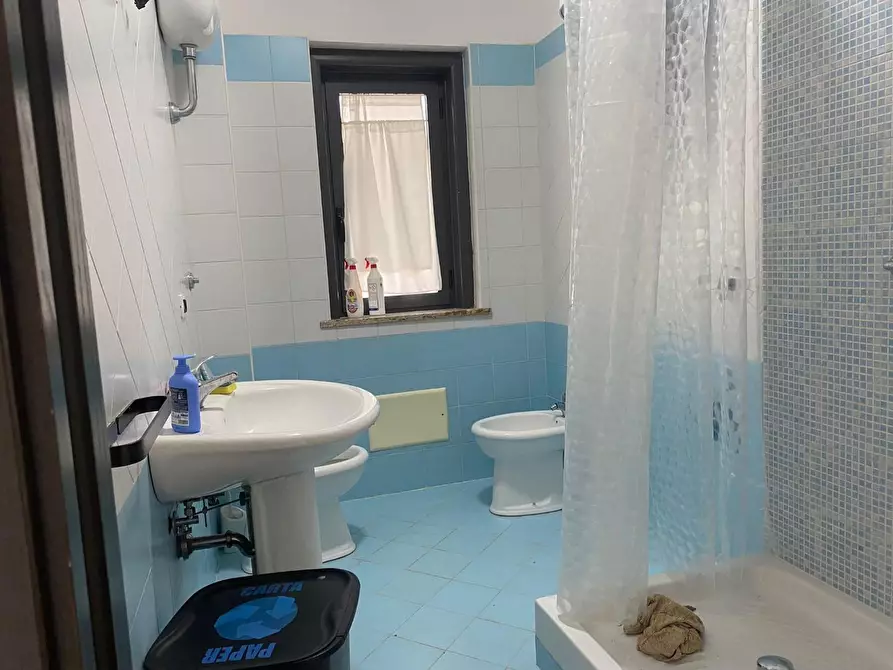 Immagine 9 di Ufficio in affitto  a Formia