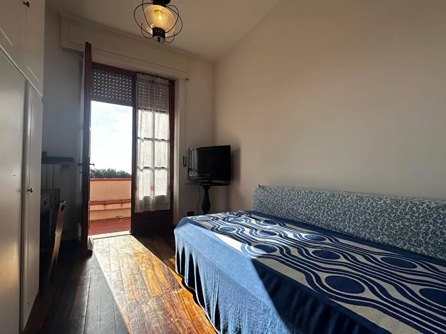 Immagine 24 di Casa bifamiliare in vendita  a Livorno