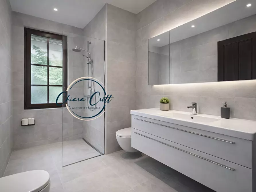 Immagine 26 di Casa bifamiliare in vendita  a Livorno