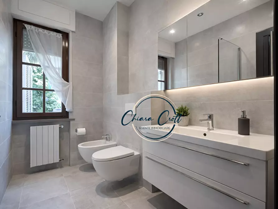 Immagine 19 di Casa bifamiliare in vendita  a Livorno