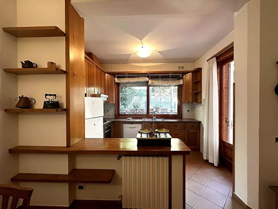 Immagine 9 di Casa bifamiliare in vendita  a Livorno