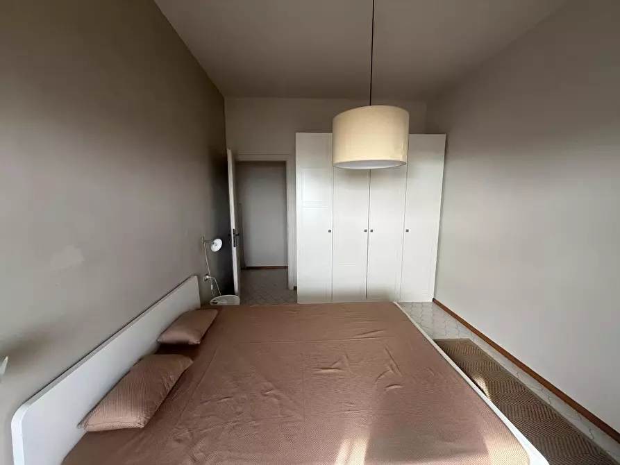 Immagine 3 di Appartamento in affitto  a Carrara