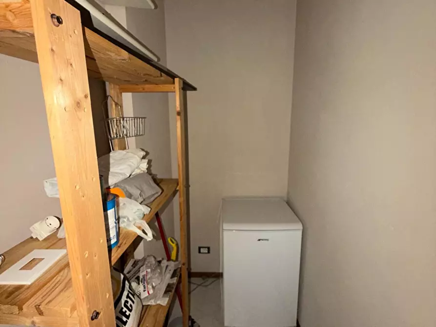 Immagine 11 di Appartamento in affitto  a Carrara