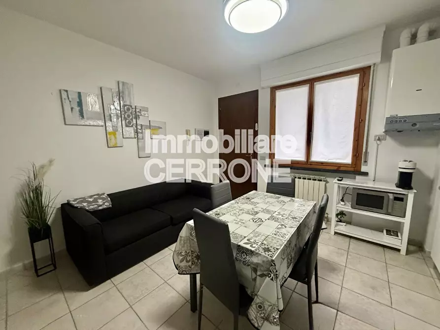 Immagine 3 di Appartamento in affitto  a Cecina