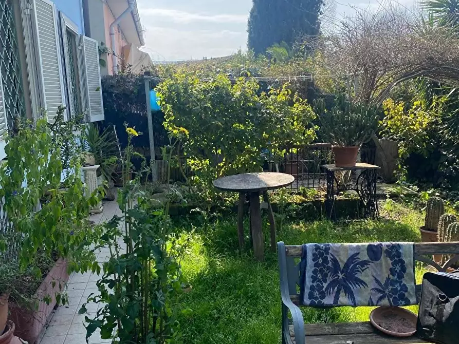 Immagine 54 di Casa colonica in vendita  a Massarosa