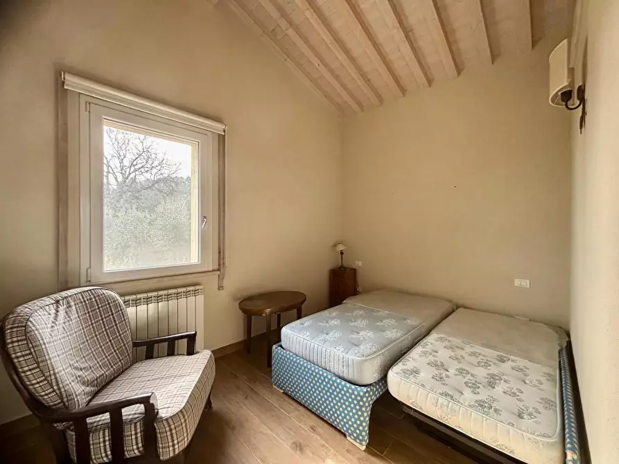 Immagine 26 di Villa in vendita  a Chianni