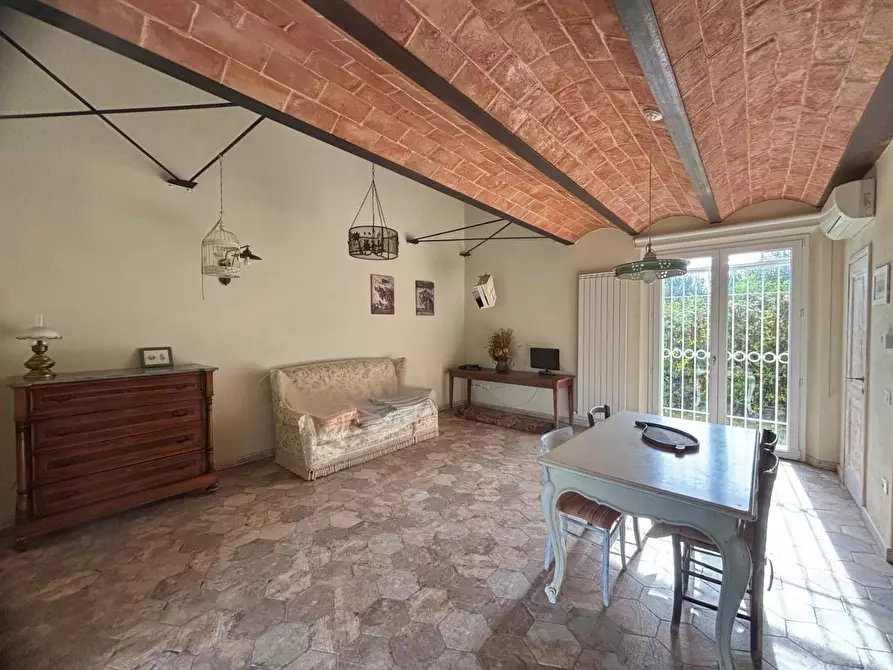 Immagine 16 di Villa in vendita  a Chianni