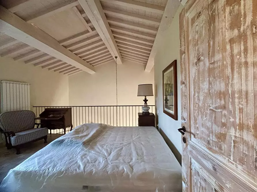 Immagine 28 di Villa in vendita  a Chianni