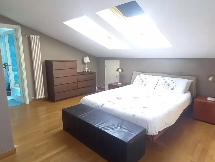 Immagine 46 di Casa indipendente in vendita  a Camaiore