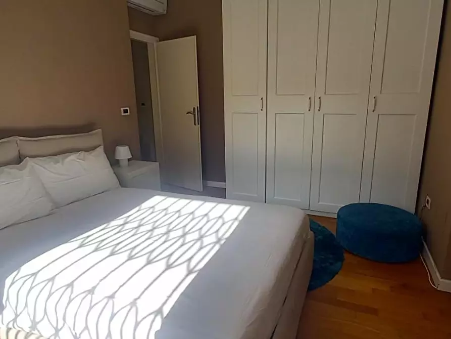 Immagine 37 di Casa indipendente in vendita  a Camaiore