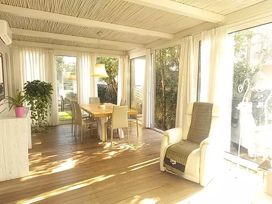 Immagine 3 di Casa indipendente in vendita  a Camaiore