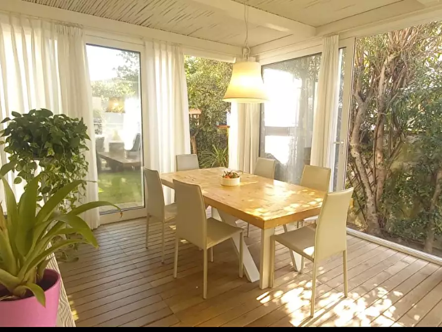 Immagine 60 di Casa indipendente in vendita  a Camaiore