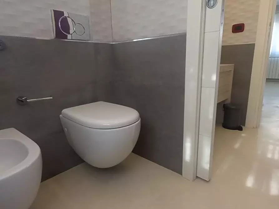 Immagine 26 di Casa indipendente in vendita  a Camaiore