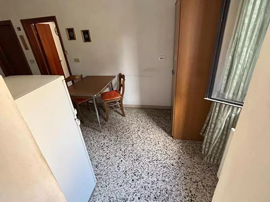 Immagine 12 di Appartamento in vendita  a Siena