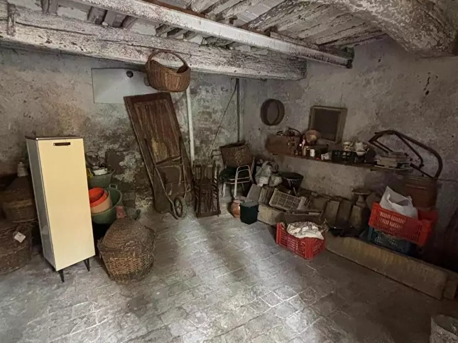 Immagine 26 di Appartamento in vendita  a Siena