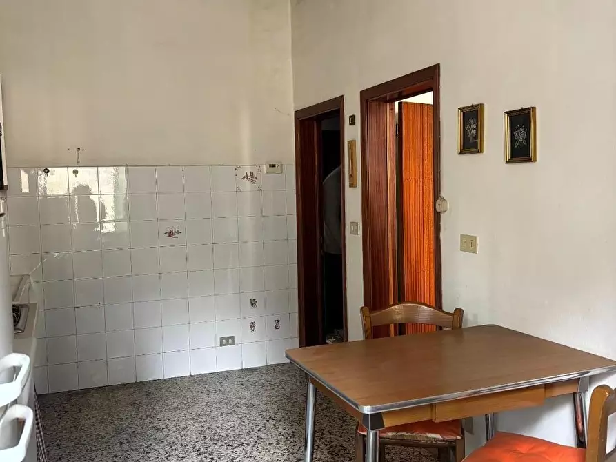 Immagine 14 di Appartamento in vendita  a Siena