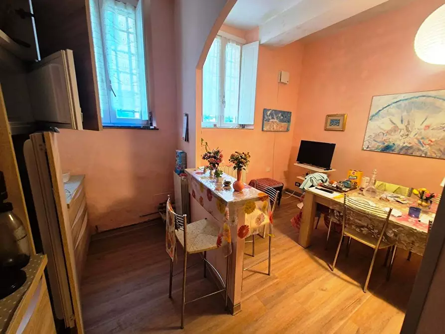 Immagine 6 di Appartamento in vendita  a Siena