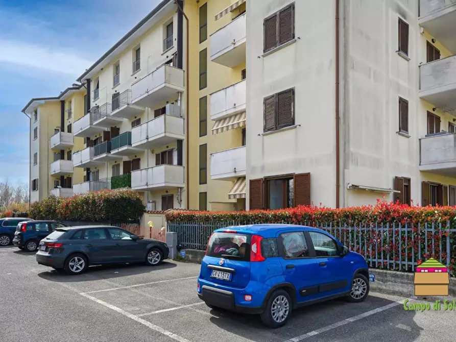 Immagine 21 di Appartamento in vendita  a Aulla