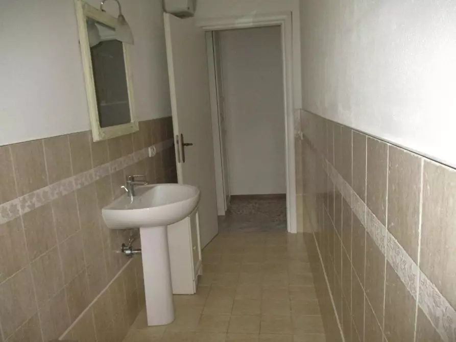 Immagine 14 di Appartamento in vendita  a Bientina