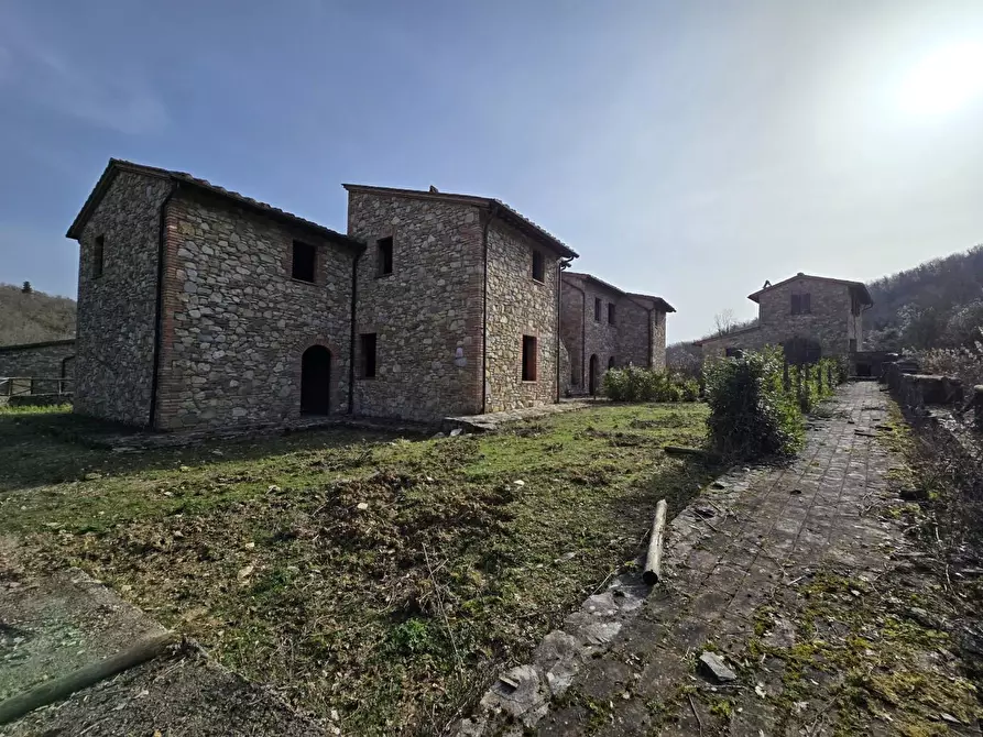 Immagine 6 di Appartamento in vendita  a Castellina In Chianti