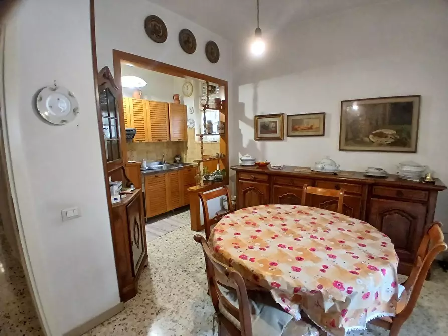 Immagine 12 di Appartamento in vendita  a Livorno