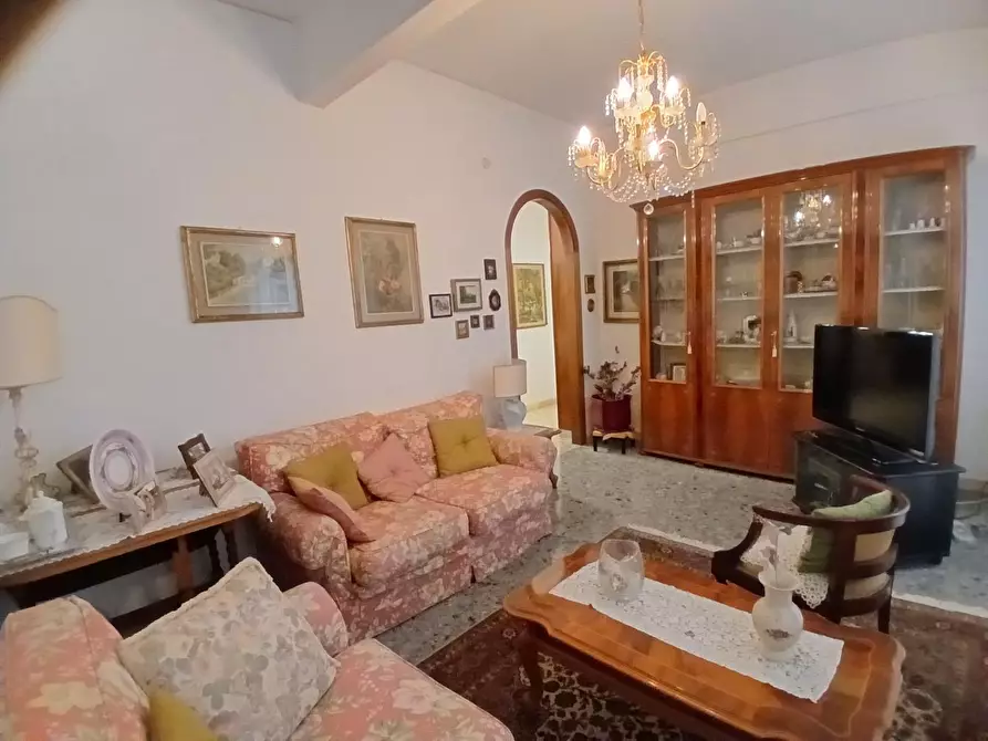 Immagine 6 di Appartamento in vendita  a Livorno