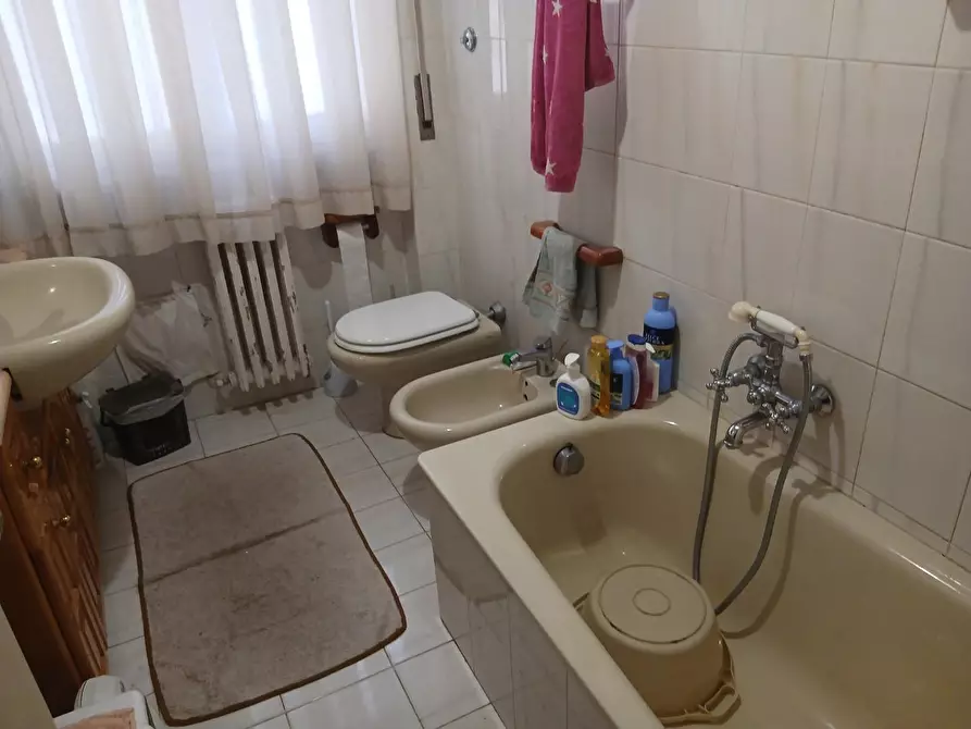 Immagine 26 di Appartamento in vendita  a Livorno