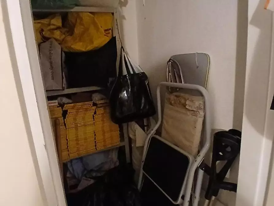 Immagine 14 di Appartamento in vendita  a Livorno