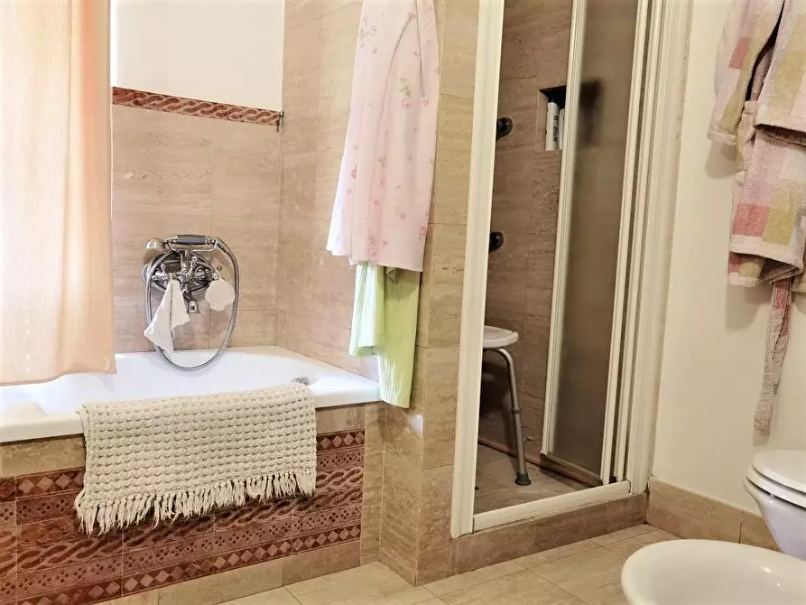 Immagine 27 di Terratetto in vendita  a Livorno