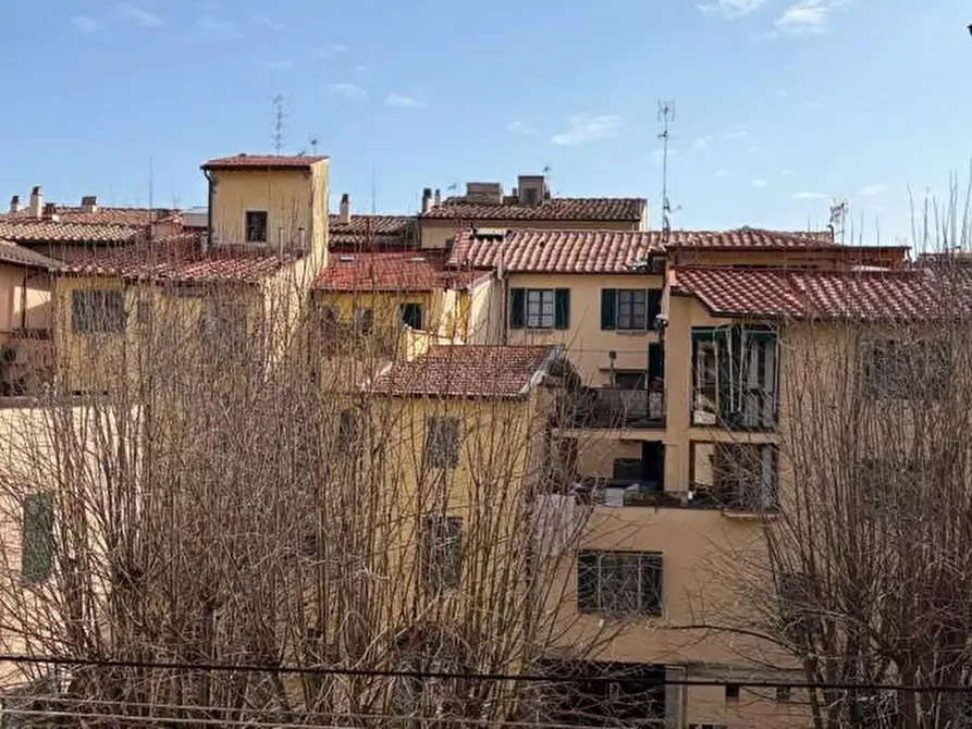 Immagine 20 di Appartamento in vendita  a Pisa