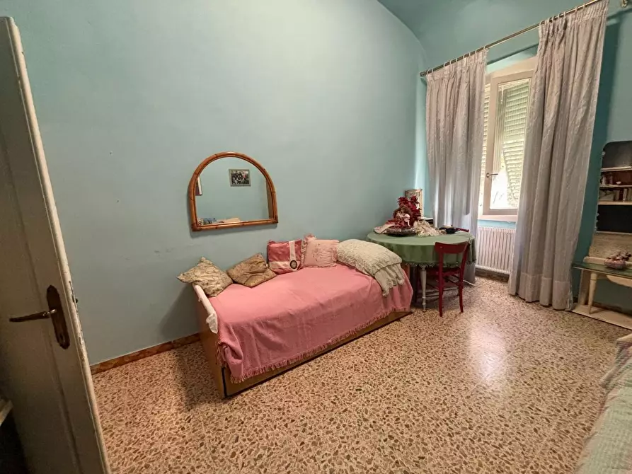 Immagine 11 di Appartamento in vendita  a Empoli