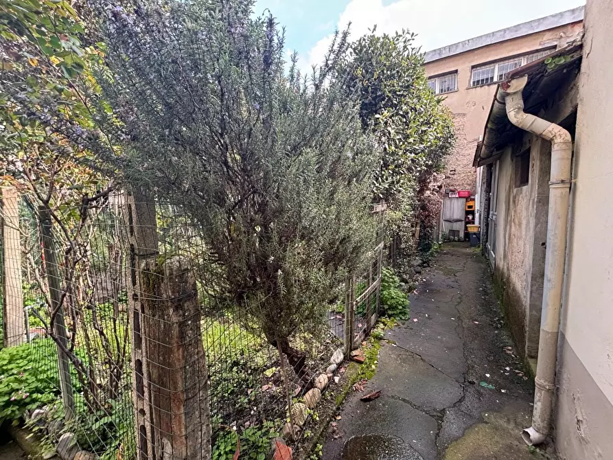 Immagine 34 di Appartamento in vendita  a Empoli