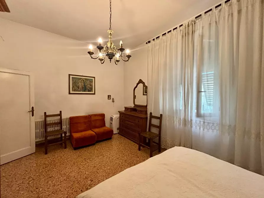 Immagine 8 di Appartamento in vendita  a Empoli