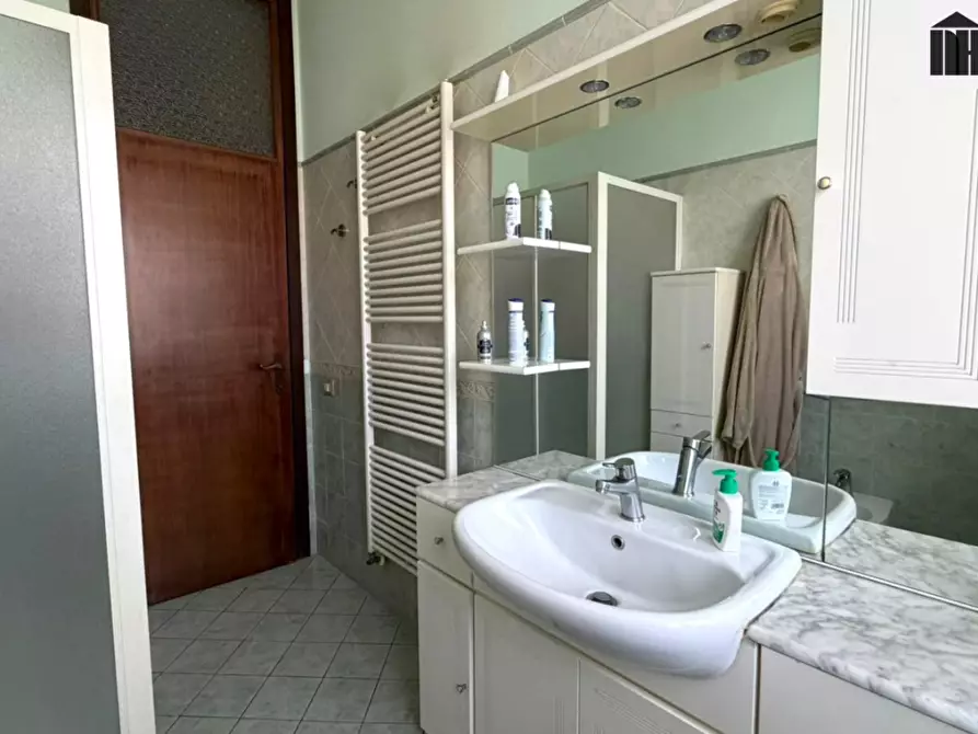 Immagine 16 di Appartamento in vendita  a Santa Croce Sull'arno