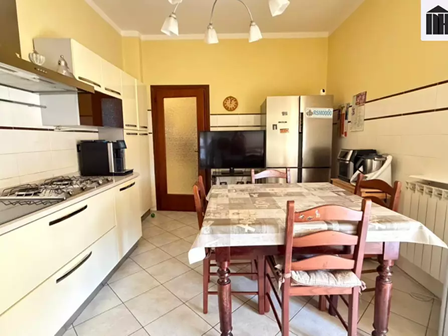 Immagine 11 di Appartamento in vendita  a Santa Croce Sull'arno