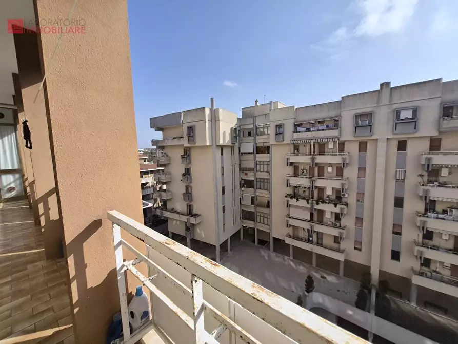 Immagine 15 di Appartamento in vendita  a Lecce