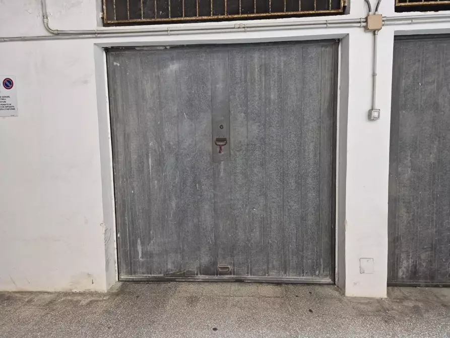 Immagine 23 di Appartamento in vendita  a Lecce