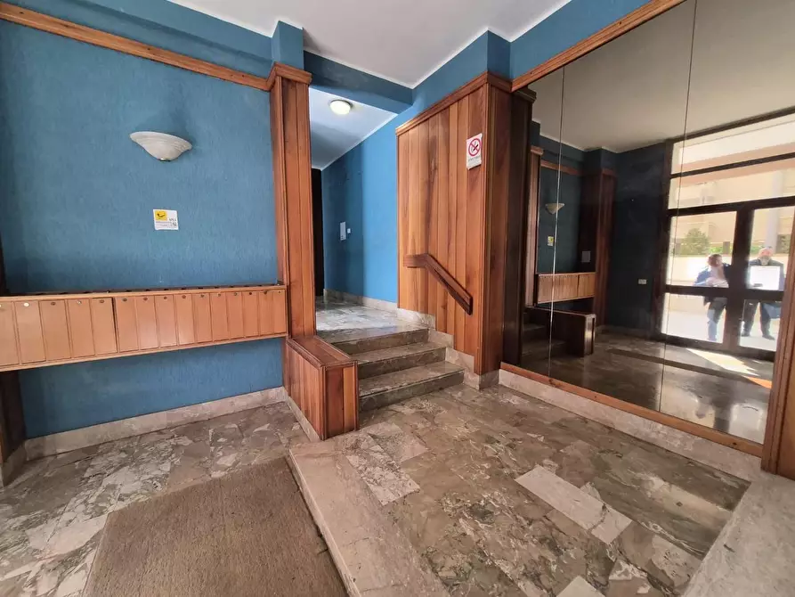 Immagine 21 di Appartamento in vendita  a Lecce