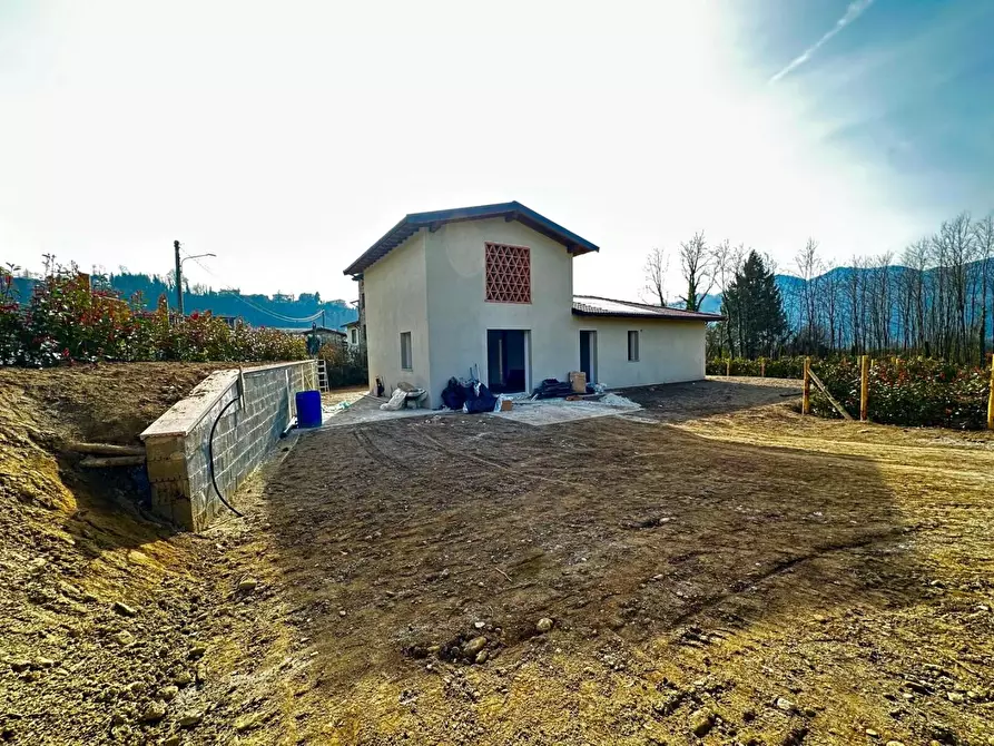 Immagine 6 di Casa indipendente in vendita  a Coreglia Antelminelli