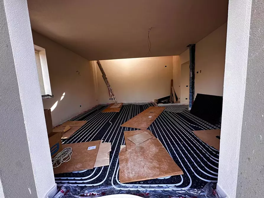 Immagine 11 di Casa indipendente in vendita  a Coreglia Antelminelli
