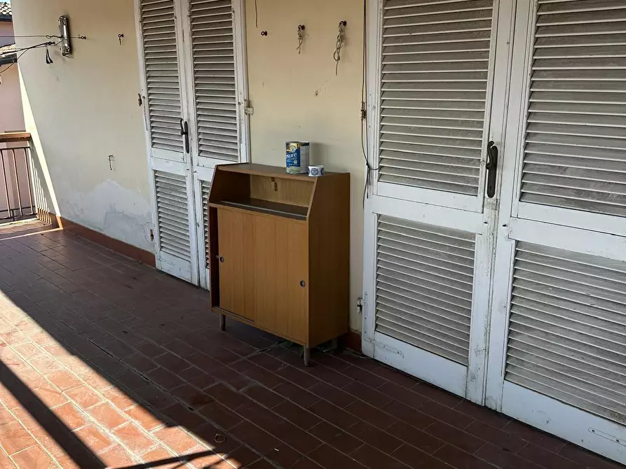 Immagine 3 di Attività artigianale in vendita  a Capraia E Limite