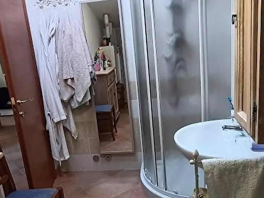 Immagine 15 di Appartamento in vendita  a San Giuliano Terme