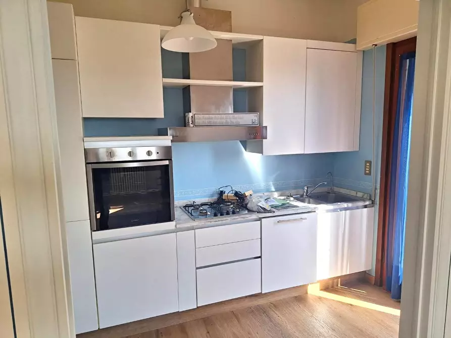 Immagine 9 di Villa in vendita  a Capannori