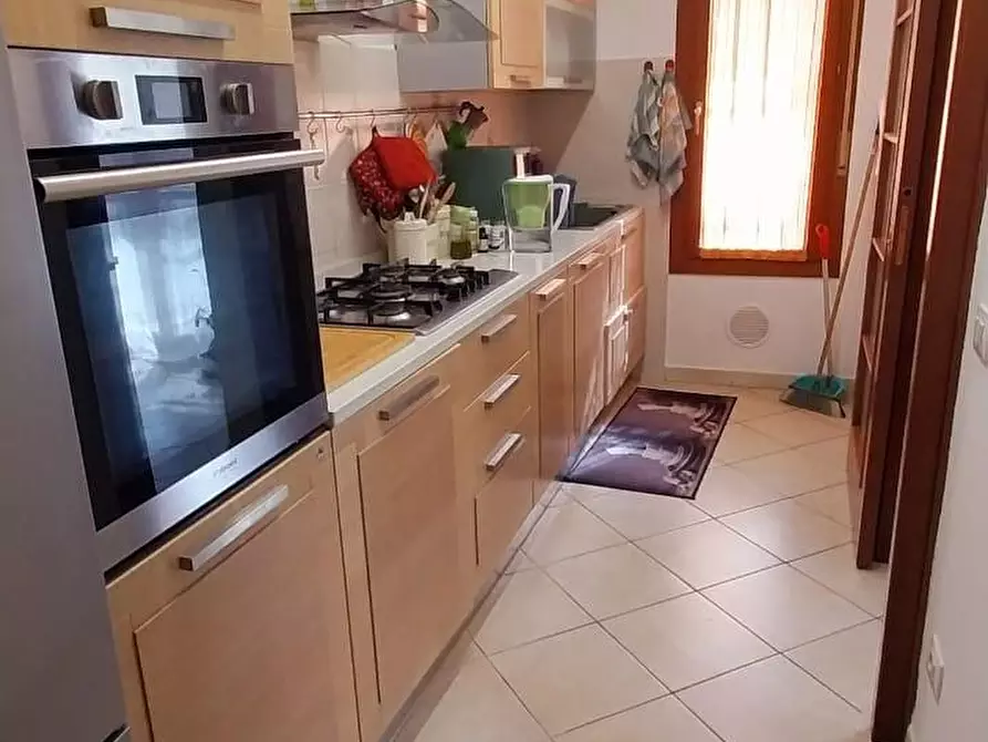 Immagine 9 di Appartamento in vendita  a Calci