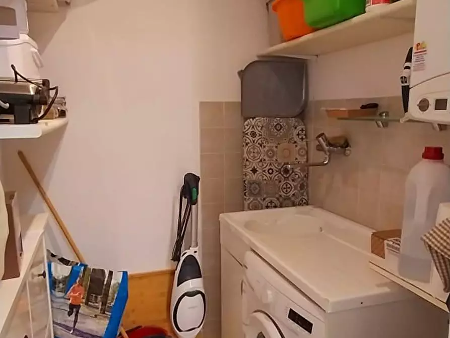 Immagine 11 di Appartamento in vendita  a Calci